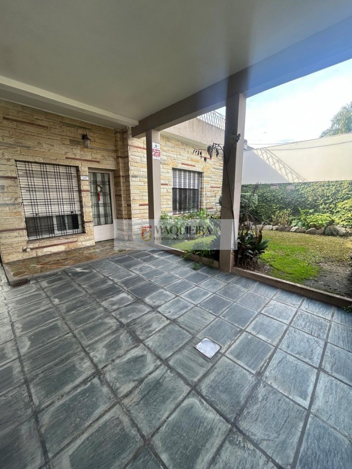 CASA EN VENTA-BELLA VISTA-ZONA RESIDENCIAL 