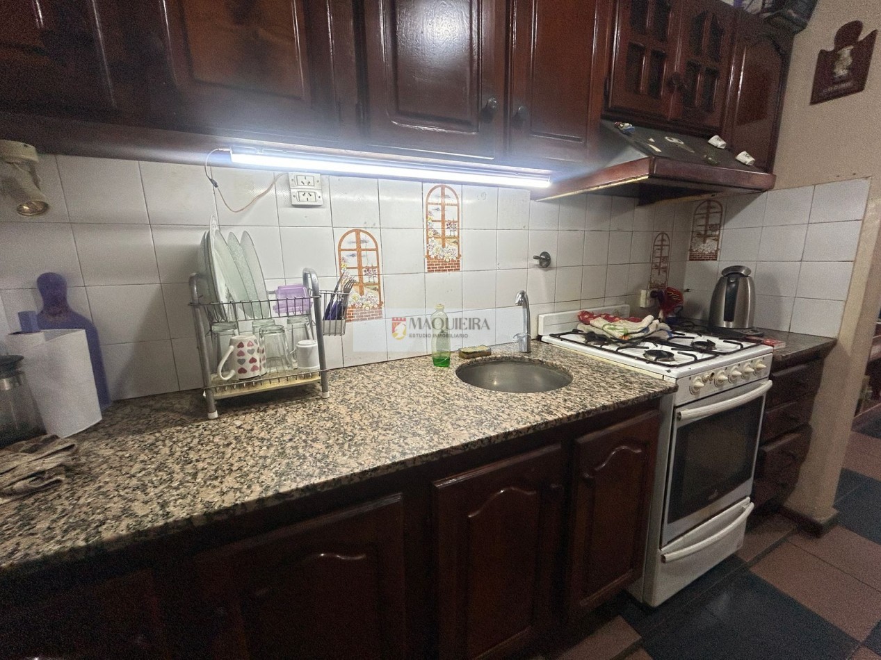 PH 4 AMB CON PATIO Y COCHERA-MUÑIZ- Oportunidad