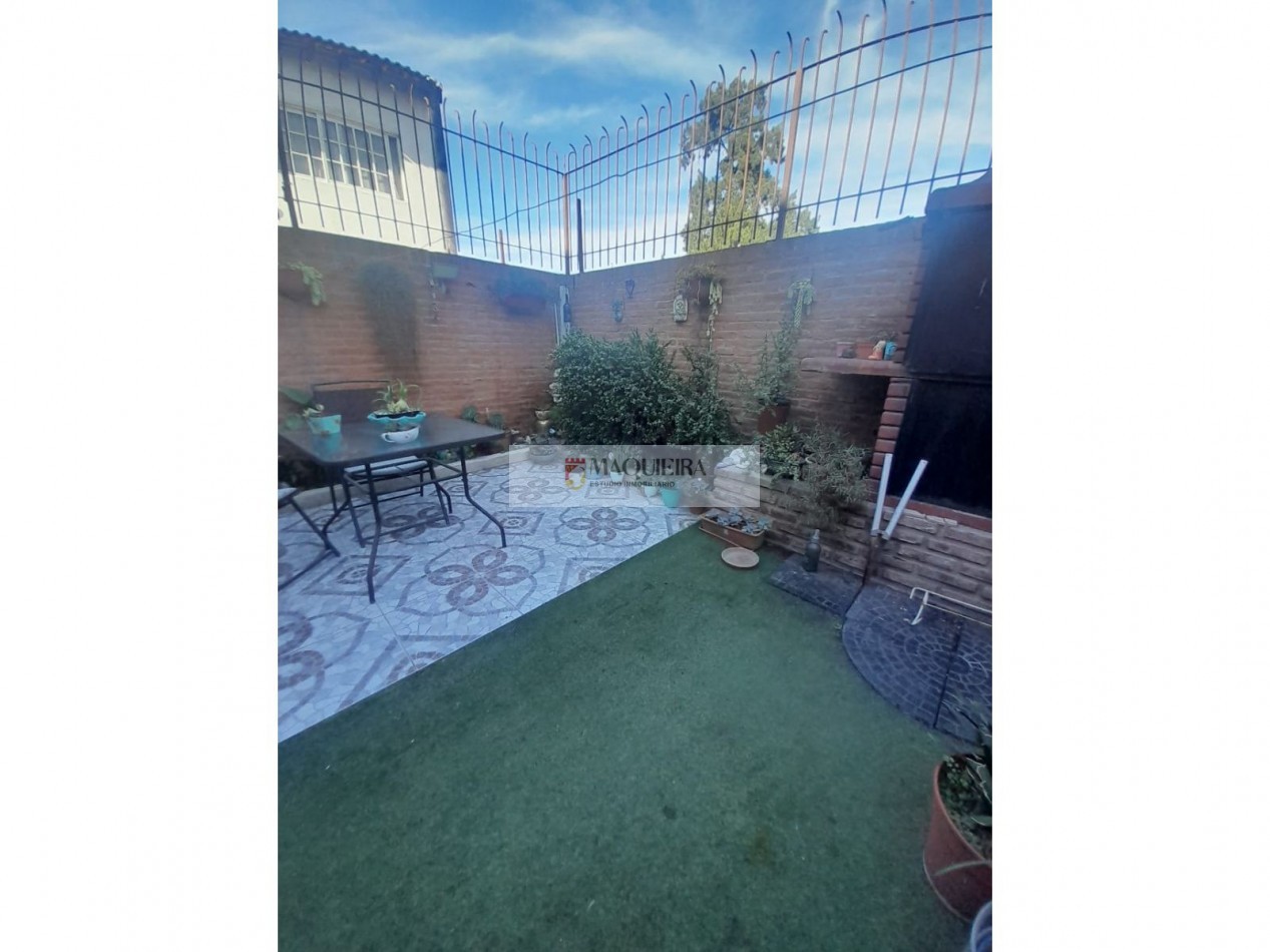 APTO CREDITO Triplex 3 dorm +playroom-Barrio Cerrado El Solar -San Miguel