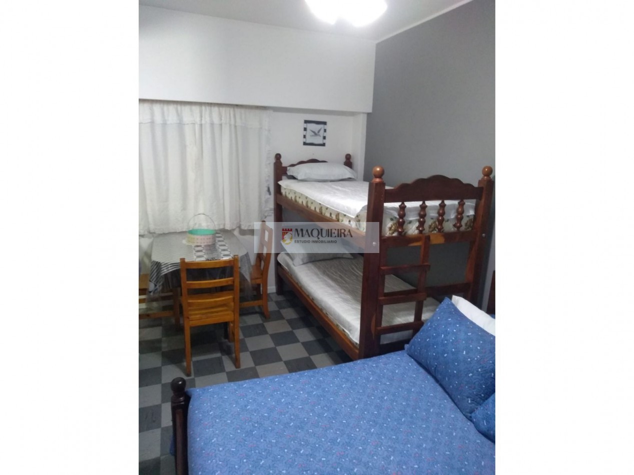 DPTO DE 1 AMB. A LA CALLE IMPECABLE-COMODO-FUNCIONAL! 2DO.PISO, MTS DEL MAR Y PEATONAL