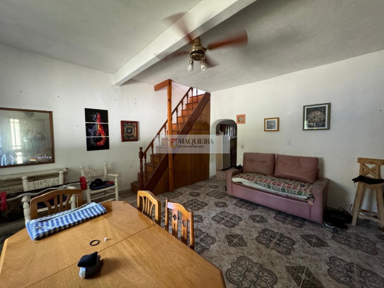 OPORTUNIDAD-CASA EN VENTA-BELLA VISTA 4AMB.