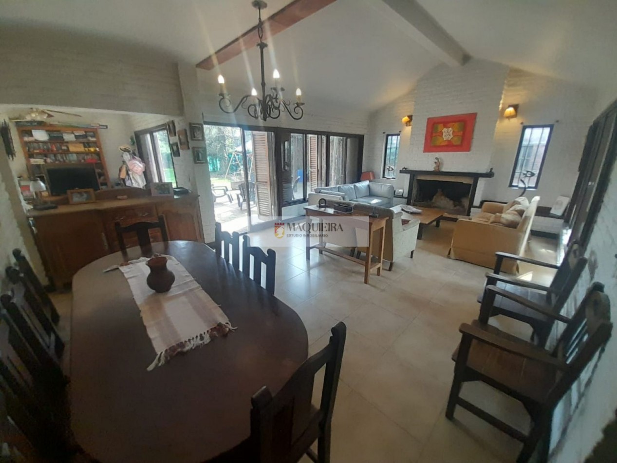 VENTA DE CASA EN BELLA VISTA APTO CREDITO! - PARDO ALT.1400 y D. F. Sarmiento