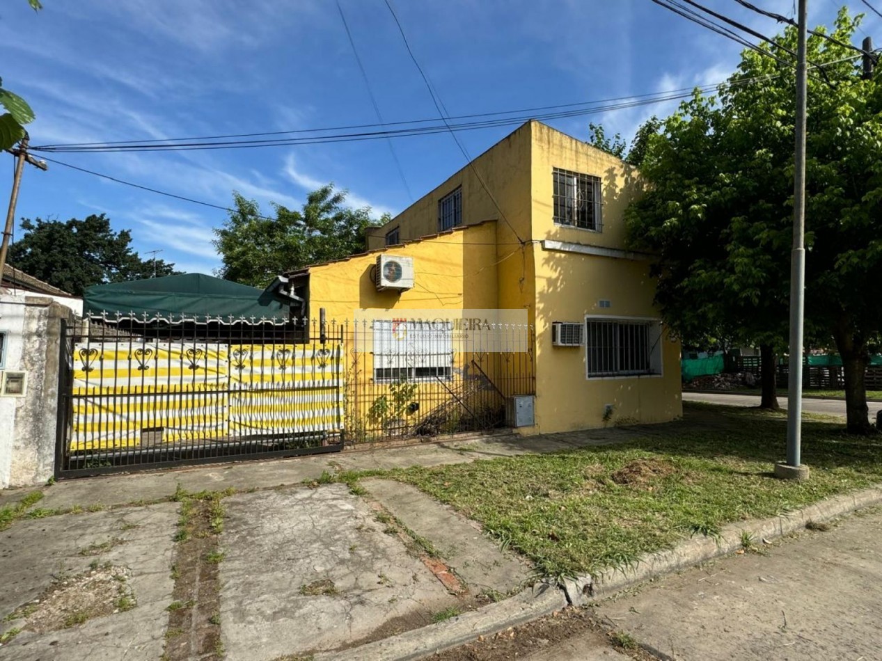OPORTUNIDAD-CASA EN VENTA-BELLA VISTA 4AMB.