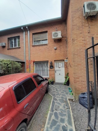 Duplex En Venta En Muñiz Con patio-parrilla y Cochera descubierta