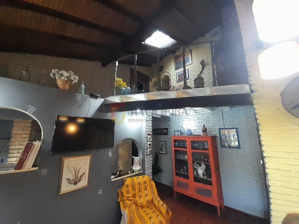 CASA EN VENTA-JOSE C.PAZ- 5 AMB-PARRILLA-PARQUE Y PILETA--OPORTUNIDAD! RETASADA!