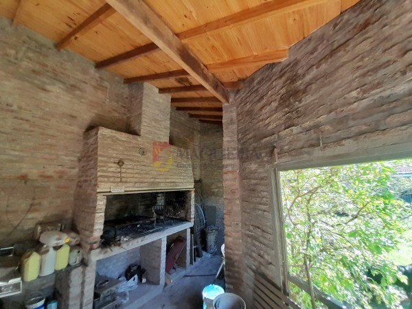 CASA EN VENTA-JOSE C.PAZ- 5 AMB-PARRILLA-PARQUE Y PILETA--OPORTUNIDAD! RETASADA!