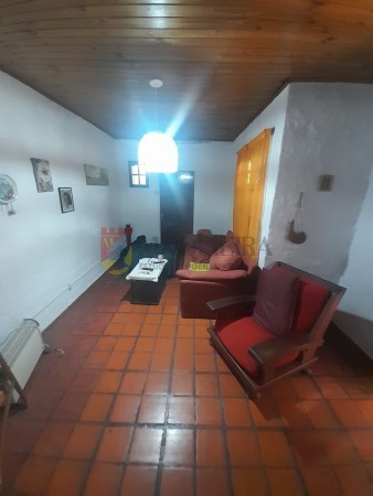 VENTA DE CASA EN BELLA VISTA -SENADOR MORON ALT.500