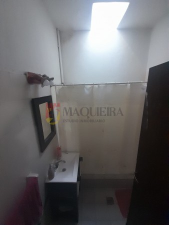 VENTA DE CASA EN BELLA VISTA -SENADOR MORON ALT.500