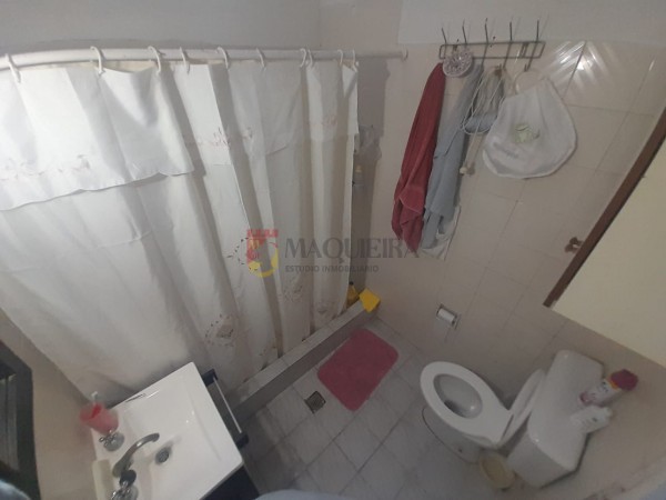 VENTA DE CASA EN BELLA VISTA -SENADOR MORON ALT.500
