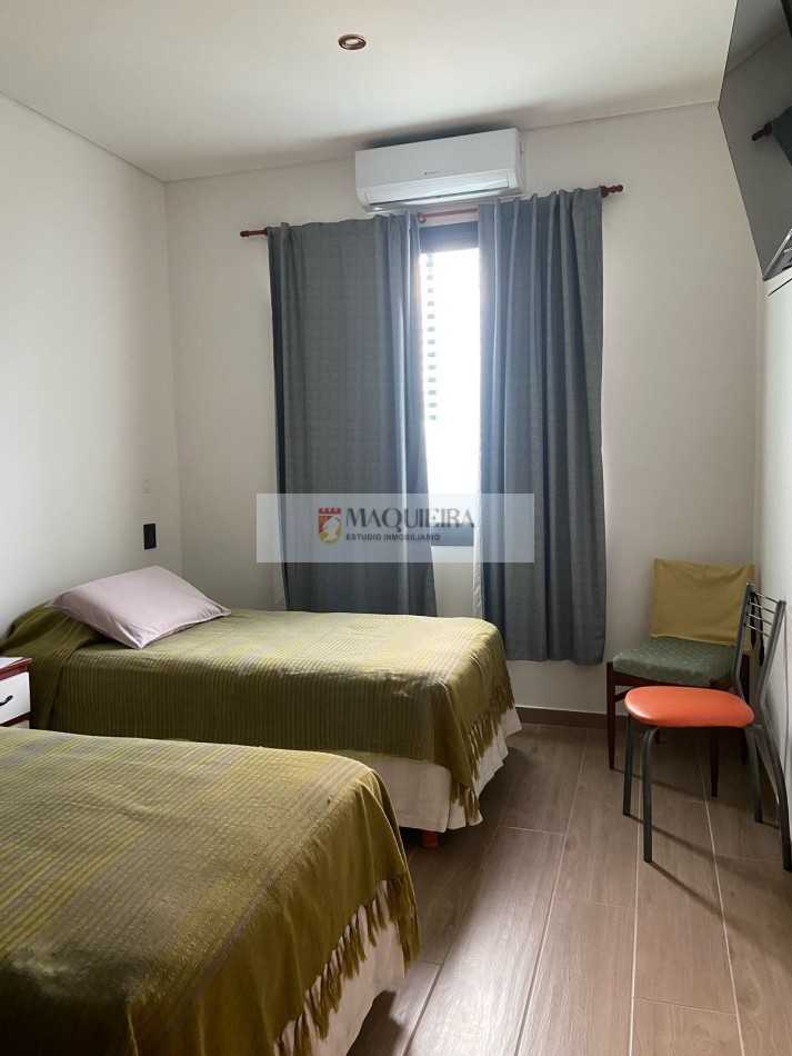 Casa -VENTA-Pilar del Este-Barrio San Alfonso-3 dorm(1suite-vestidor)-Parrilla.Pileta y cochera.Posib. compra con muebles.