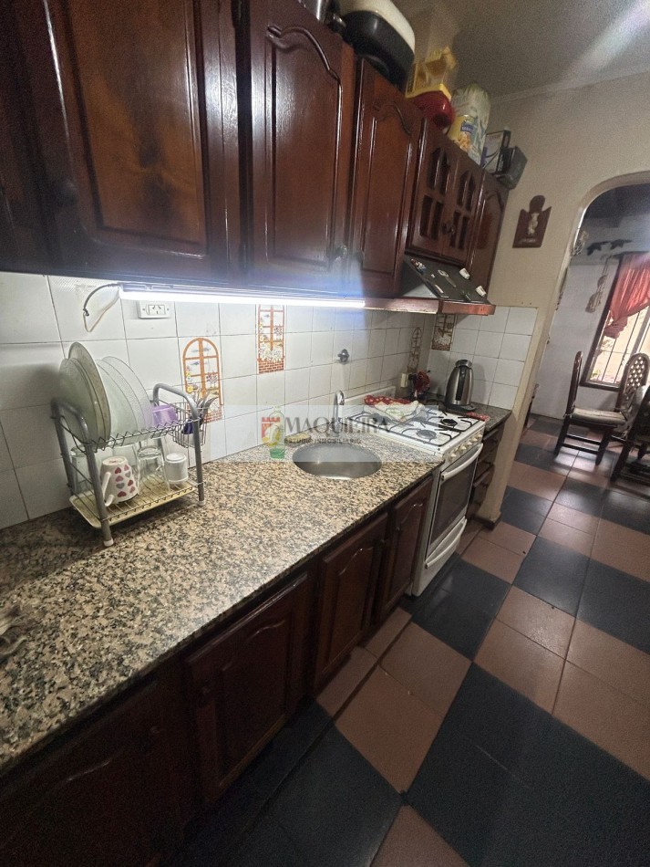PH 4 AMB CON PATIO Y COCHERA-MUÑIZ- Oportunidad