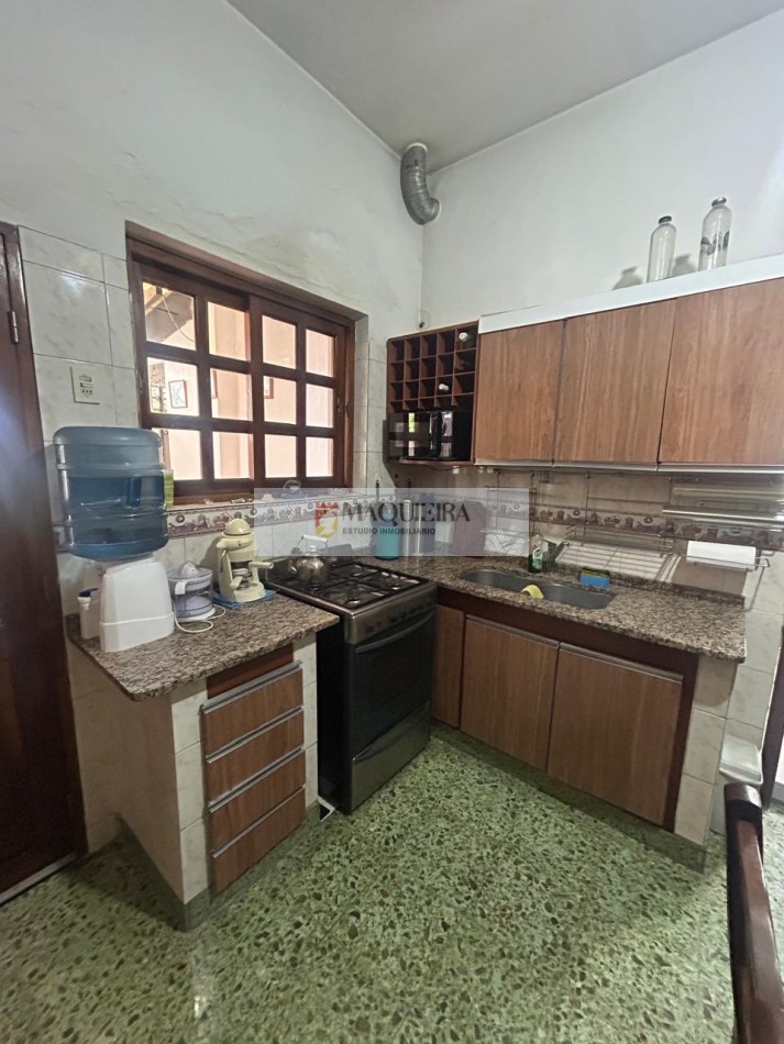 CASA EN VENTA-BELLA VISTA-ZONA RESIDENCIAL 
