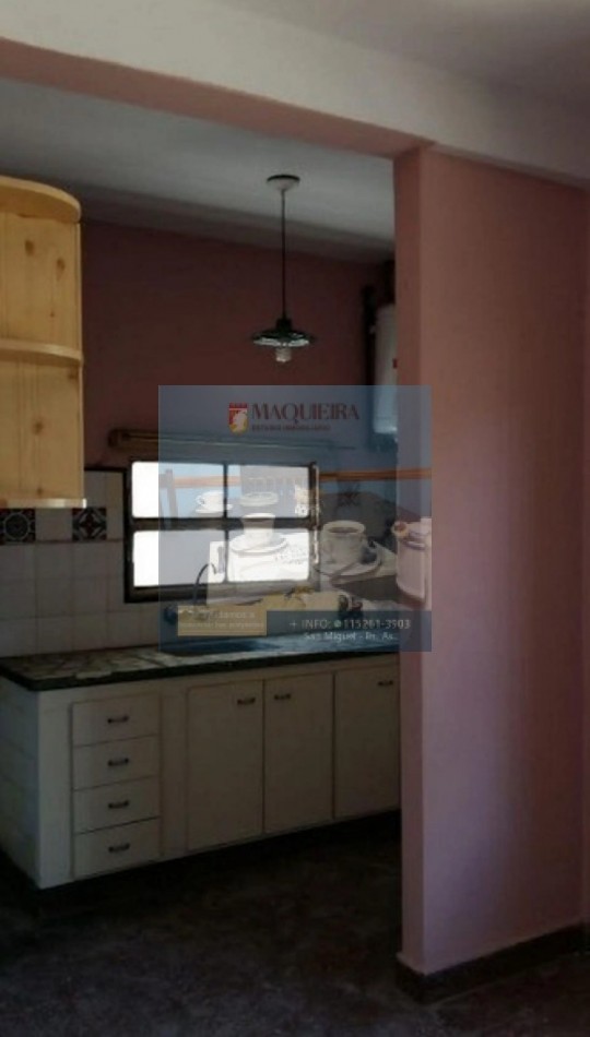 CASA EN VENTA-SAN MIGUEL-2 DORMITORIOS-LIVING Y AMPLIA COCINA COMEDOR