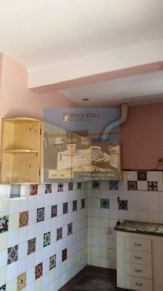 CASA EN VENTA-SAN MIGUEL-2 DORMITORIOS-LIVING Y AMPLIA COCINA COMEDOR