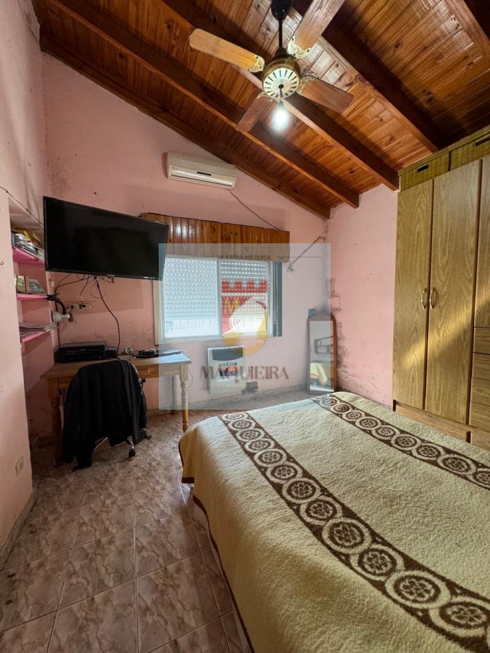 OPORTUNIDAD-CASA EN VENTA-BELLA VISTA 4AMB.