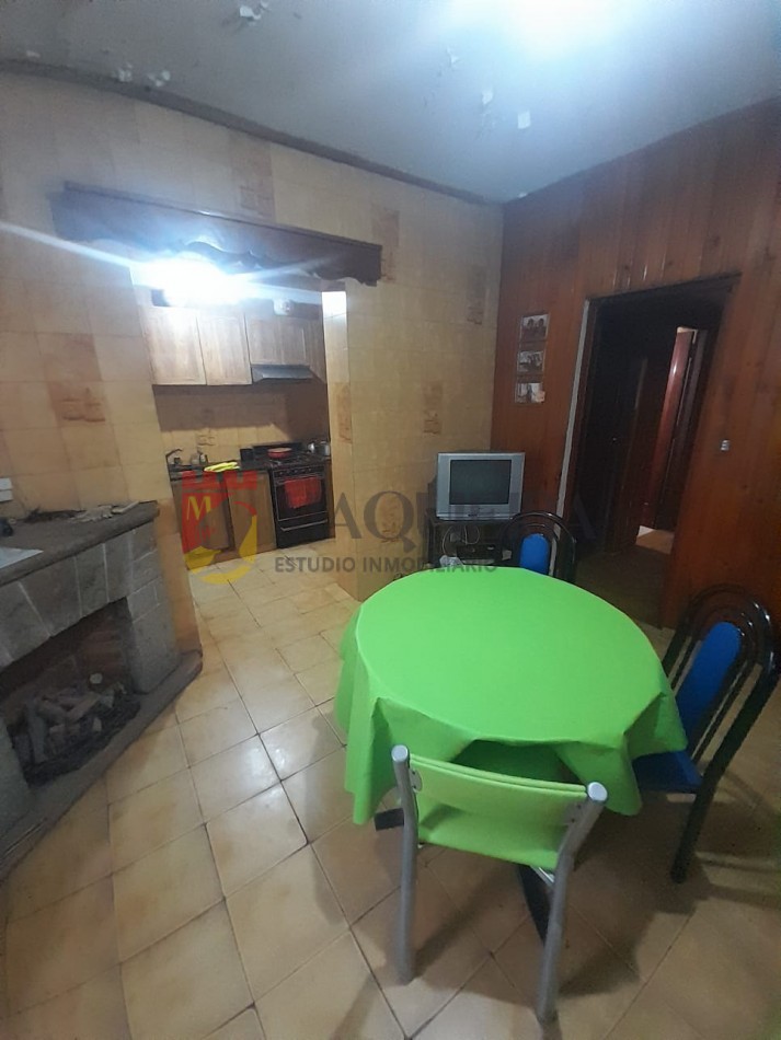GALPON de 15x5 EN VENTA EN LOTE 20X55-ADEMAS TIENE IMPORTANTE VIVIENDA+QUINCHO+DPTO.DE 2AMB Y PQUE. C PILETA