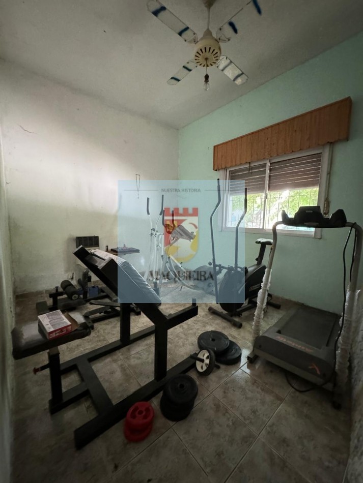 OPORTUNIDAD-CASA EN VENTA-BELLA VISTA 4AMB.