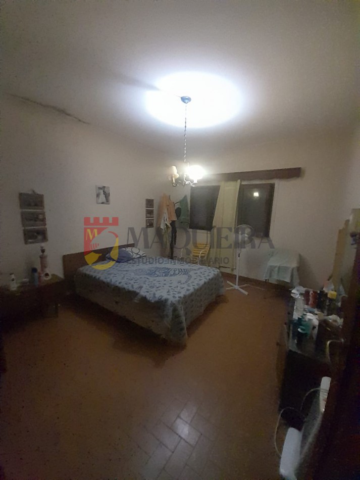 GALPON de 15x5 EN VENTA EN LOTE 20X55-ADEMAS TIENE IMPORTANTE VIVIENDA+QUINCHO+DPTO.DE 2AMB Y PQUE. C PILETA