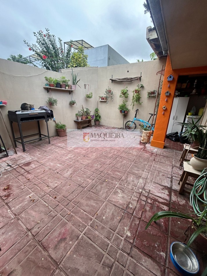PH 4 AMB CON PATIO Y COCHERA-MUÑIZ- Oportunidad