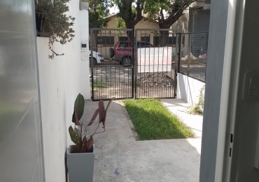 *Alquiler*2 AMB CON COCHERA-TOTALMENTE RECICLADO A NUEVO! SIN EXPENSAS! MTS. DE ESTAC. CAMPO DE MAYO DEL TREN